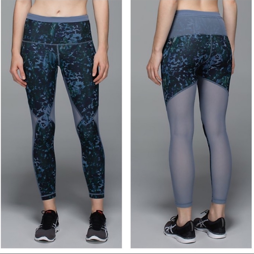 🌈NWOT RARE Lululemon Running In The City 7/8 Tight in Floral Sport Backdrop